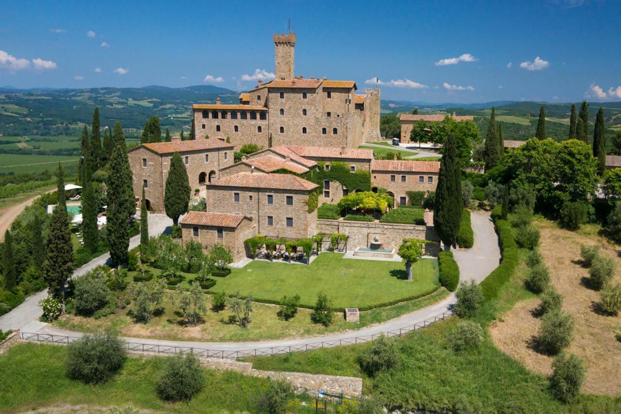 Castello Banfi - Il Borgo - Relais Et Chateaux Poggio alle Mura Exterior photo